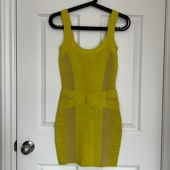 MARCIANO BANDAGE DRESS - Picture 1 of 7